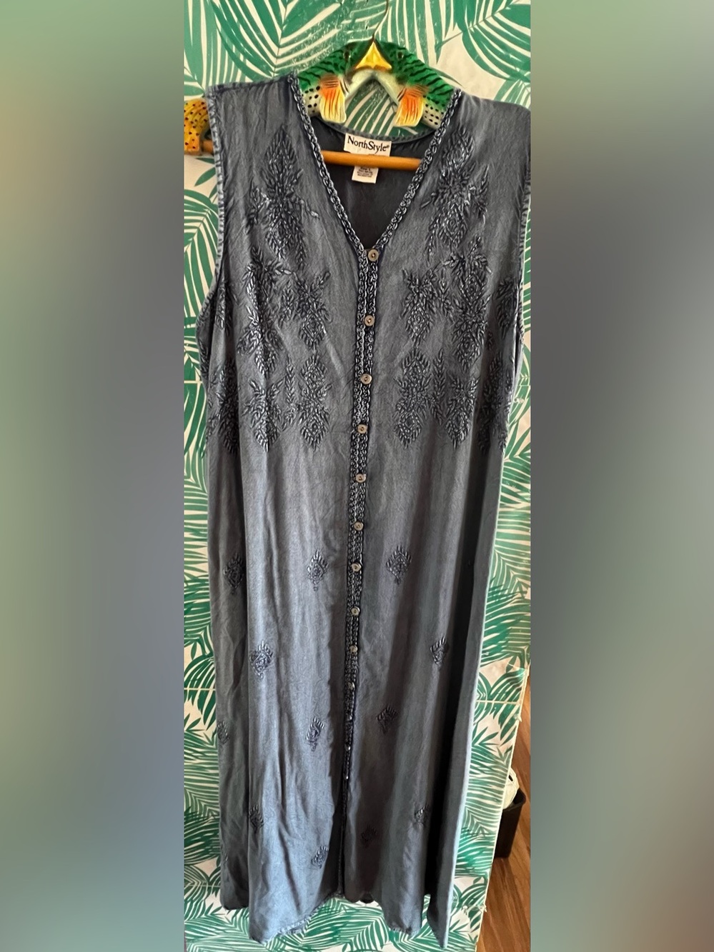 NorthStyle Sleeveless Embroidered Button-Front Long Dress - Blueish gray sz L